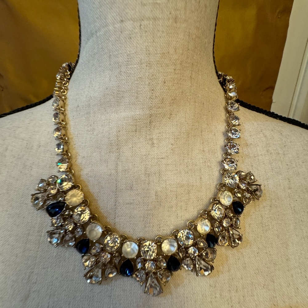 Elegant Dressy Necklace